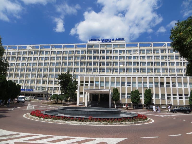 Spitalul Județean Suceava obligat să plătească o sumă imensă pentru moartea unui bebeluș