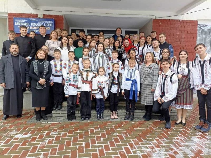 Cultură și credință fără granițe – Proiect desfășurat la Seminarul Teologic „Sfântul Ioan Iacob” Dorohoi - FOTO