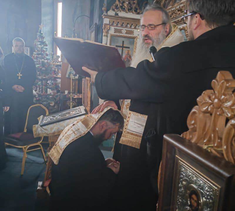 Preotul Ciurciun Stelian și-a încheiat cariera ca protopop în Protopopiatul Dorohoi. Vezi cine a fost numit în locul acestuia!