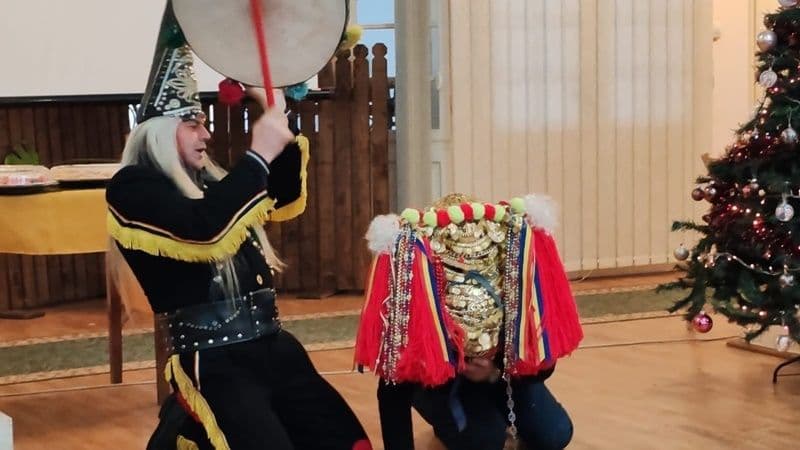 Masca tradițională, moștenirea lăsată de daci. Simpozion organizat de Școala Populară de Arte - FOTO