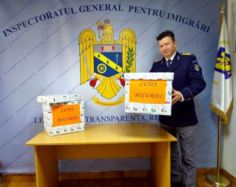 „Cutia Bucuriei” amplasată la sediul Inspectoratului General Pentru Imigrări
