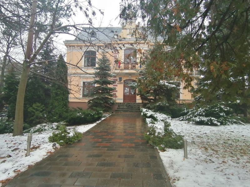 Momente de istorie la Dorohoi. Cabinet de Numismatică și cărți rare creat la Biblioteca Municipală