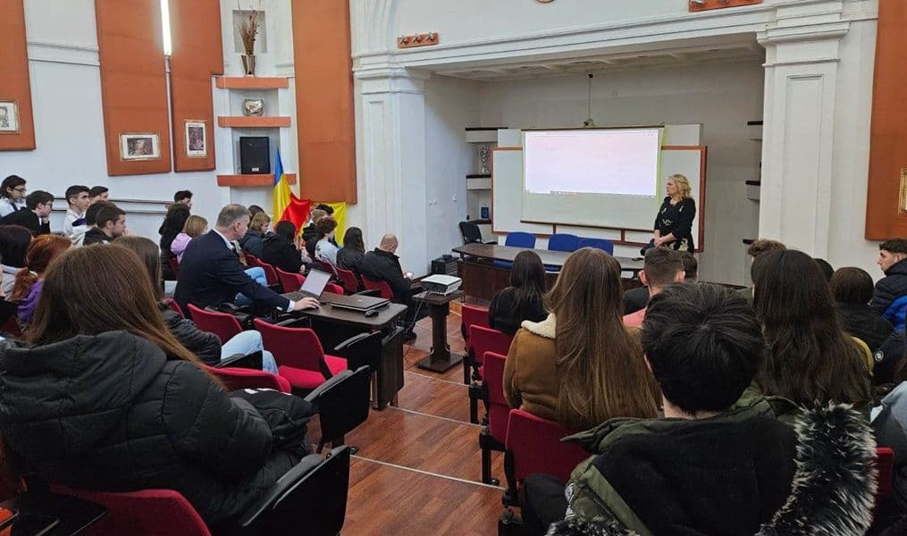 Școala de cariere la Colegiul Național „Grigore Ghica” Dorohoi - FOTO