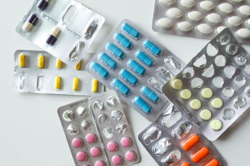 Guvernul a majorat plafonul de compensare a prețului medicamentelor. Vor beneficia pensionarii cu venituri de până la 1.830 lei/lună