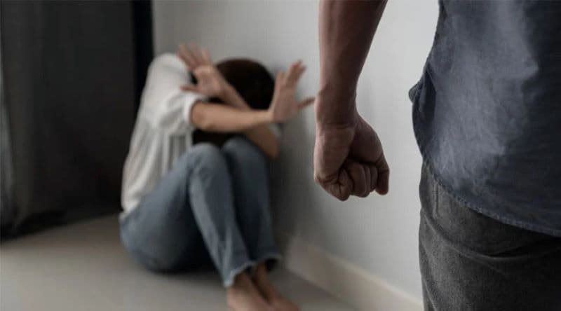 Bărbat din Darabani evacuat din locuință pentru că a fost agresiv cu familia. Polițiștii au emis ordin de protecție pe numele său