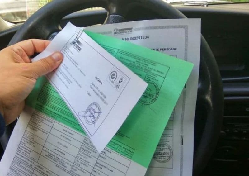 Guvernul a decis ca plafonarea polițelor RCA să fie prelungită cu încă șase luni