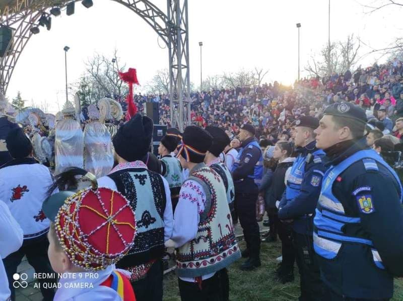Jandarmii botoșăneni vor asigura liniștea și ordinea publică la spectacolele de Revelion organizate în aer liber