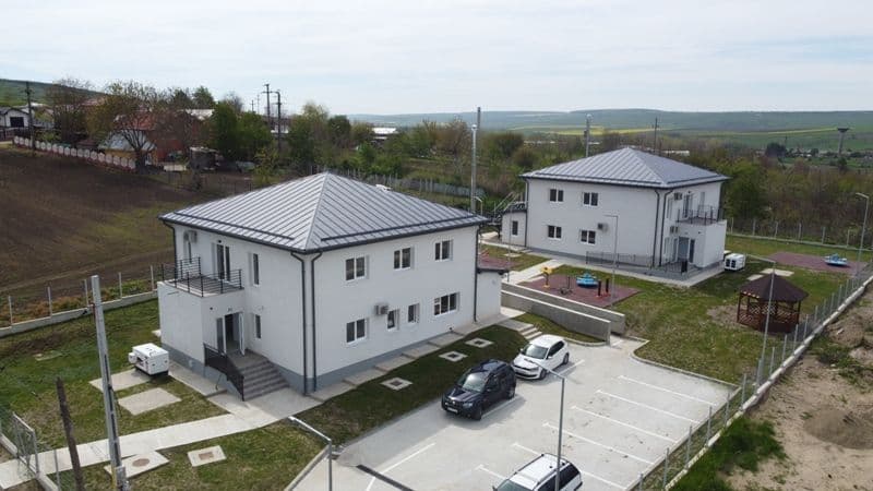 Casute Trusesti   (1)