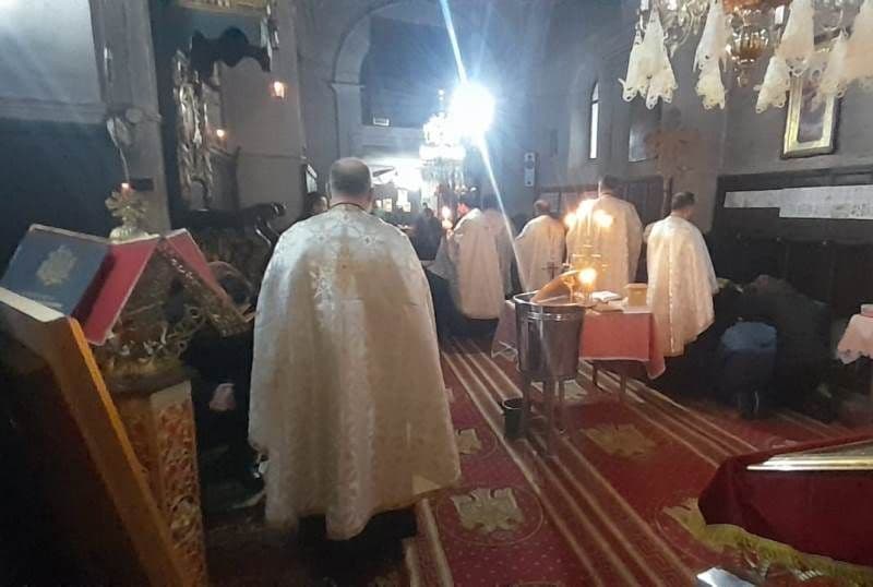 Biserica_1