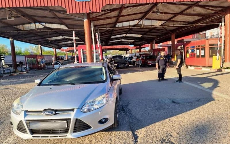 Autoturism căutat de autorități 1 (1)