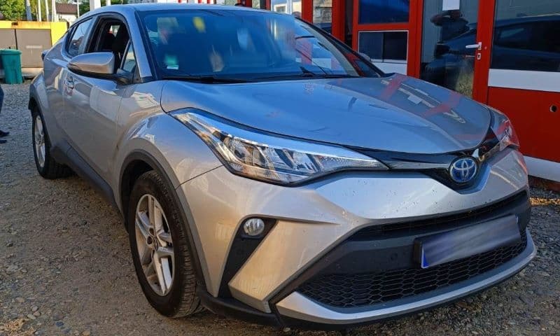 Autoturism în valoare de 200.000 de lei4