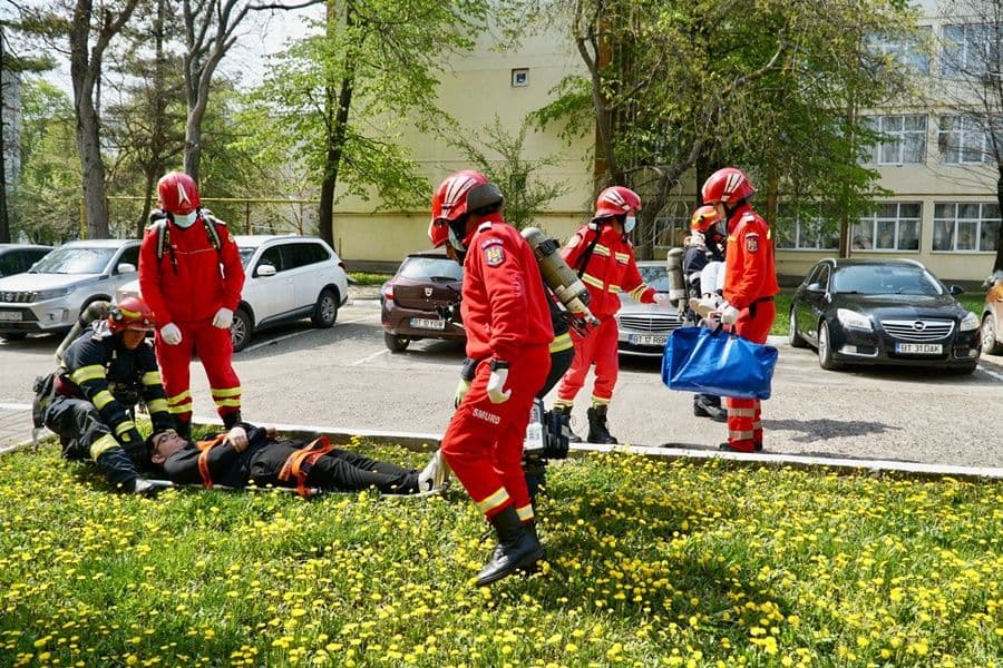 exercitiu incendiu 13