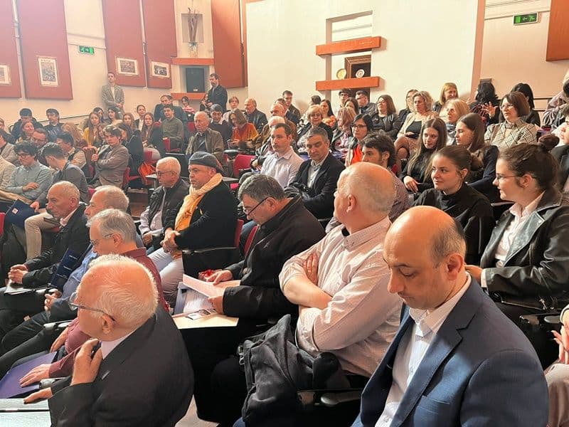 conferinta Ghica 08