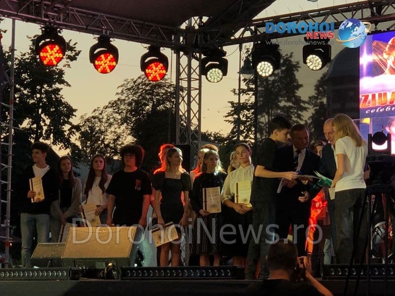 Performante scolare la Dorohoi_02