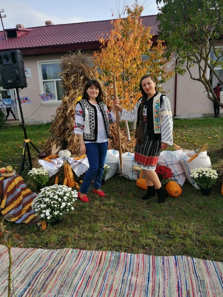 Targ toamna Scoala Dimacheni_05