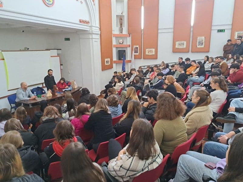Iulian Rotariu 05
