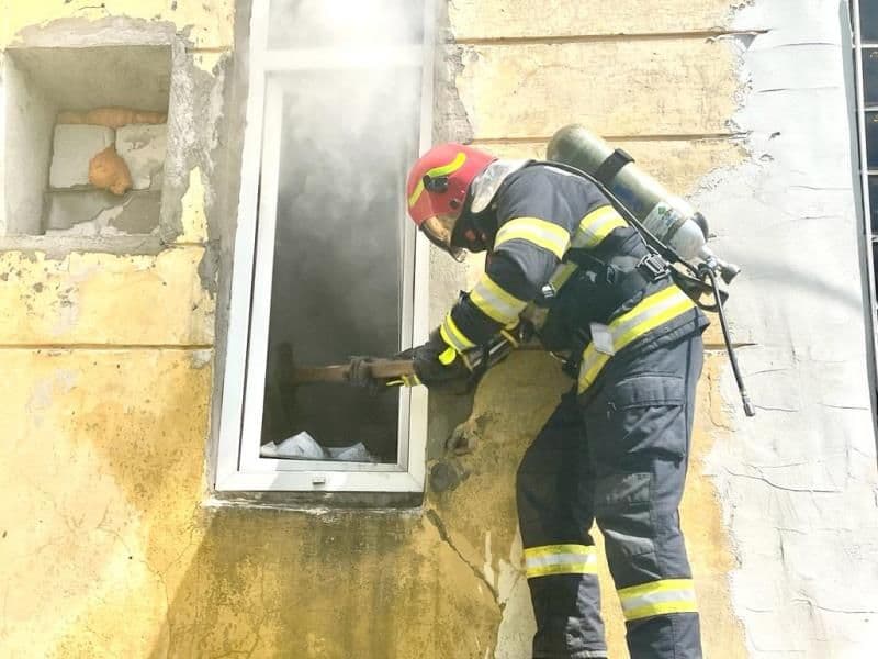 Incendiu Botosani_ (3)