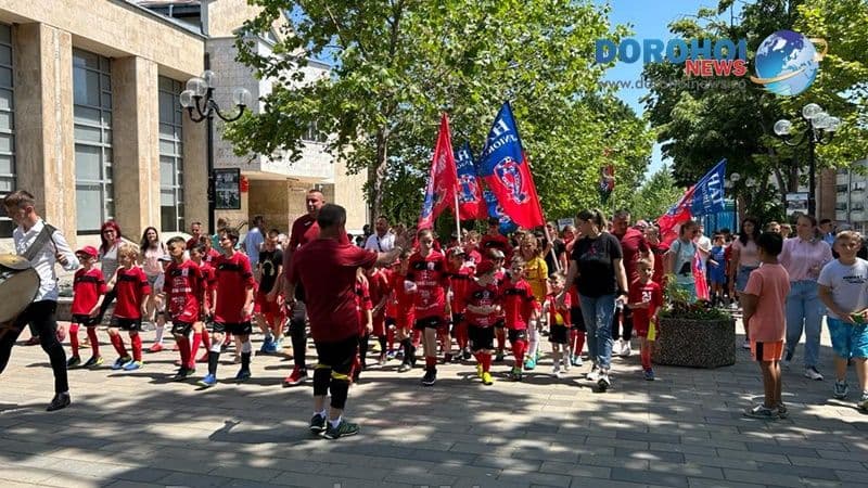 Parada micilor fotbalisti_12