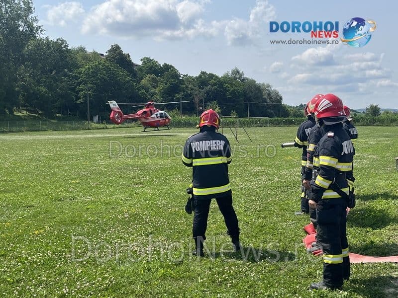Elicopter SMURD Dorohoi_03