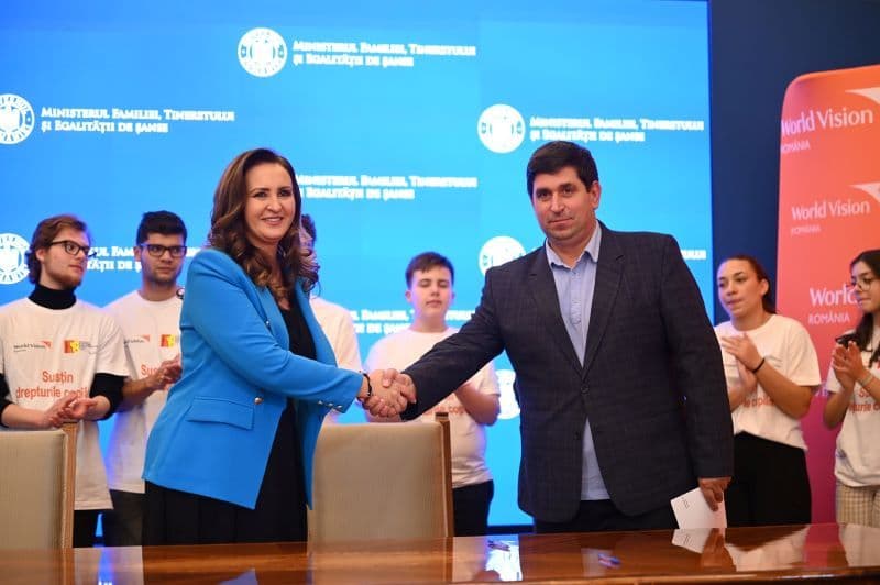 Semnare contracte centre zi Guvern (4)