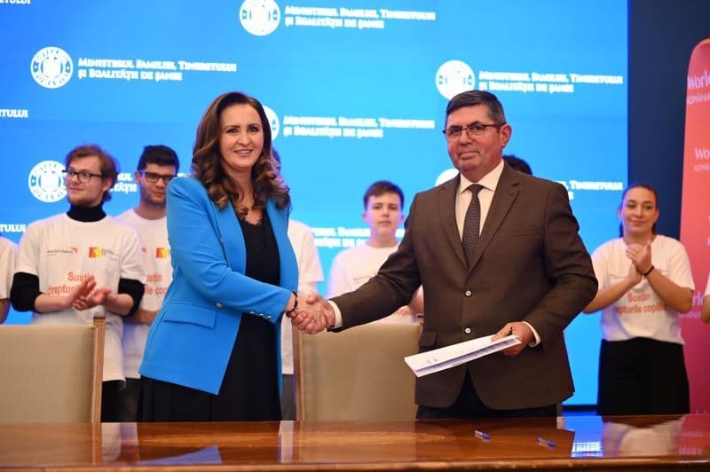 Semnare contracte centre zi Guvern (7)