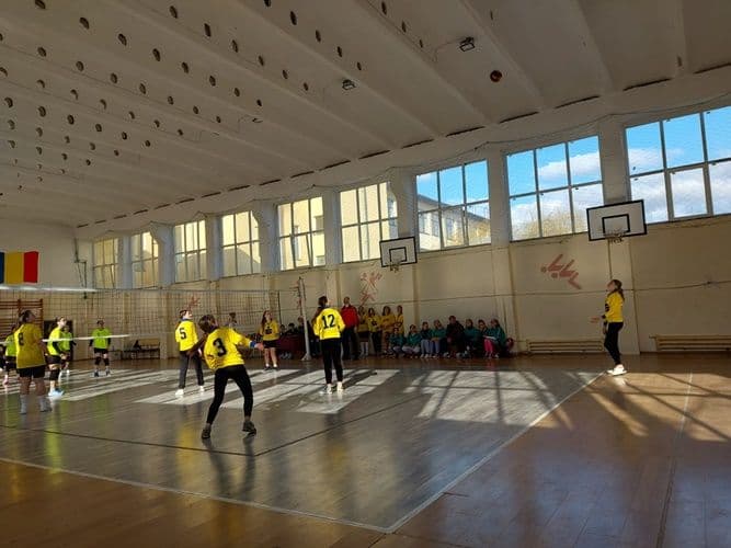 volei feminin 07