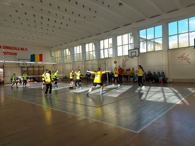 volei feminin 08