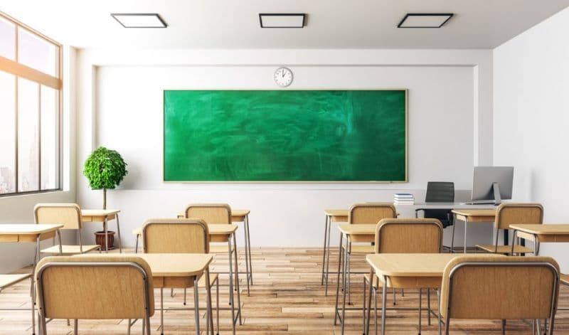 Clarificare a ministrului educației în disputa privind accesul elevilor în școală