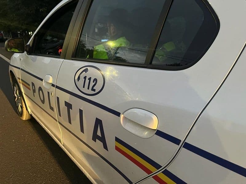 Numeroase sancțiuni aplicate de polițiști în cadrul acțiunii BLOCADA la Dorohoi, Botoșani, Săveni și Flămânzi