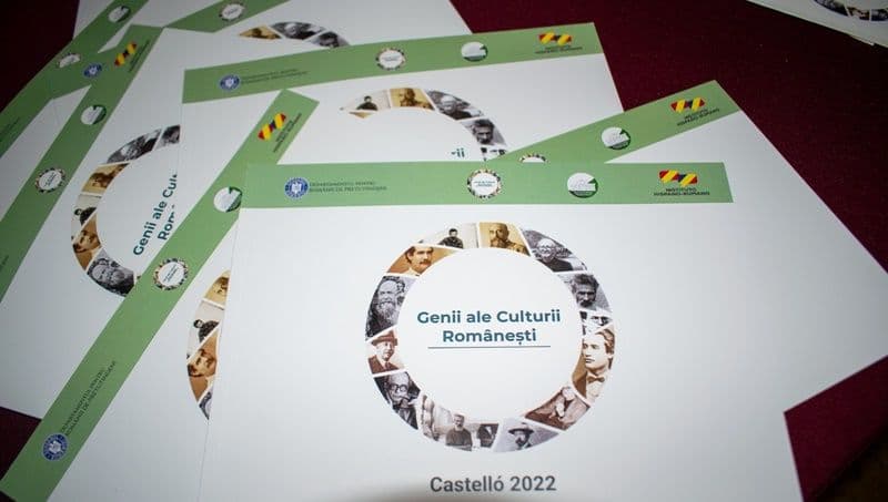 Expoziție: „Genii ale Culturii Române” la Cinema Unirea din Botoșani