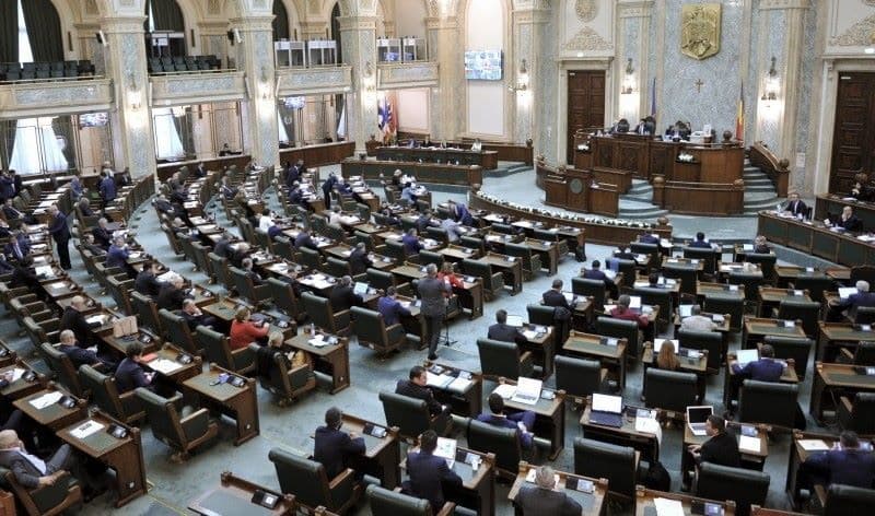 Ședință extraordinară a Senatului pentru adoptarea ordonanțelor de urgență în vederea detensionării protestelor transportatorilor și agricultorilor