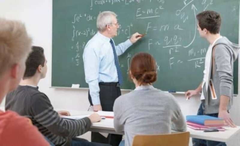 Guvernul a aprobat metodologia privind ocuparea posturilor vacante în învăţământul superior și promovarea în carieră