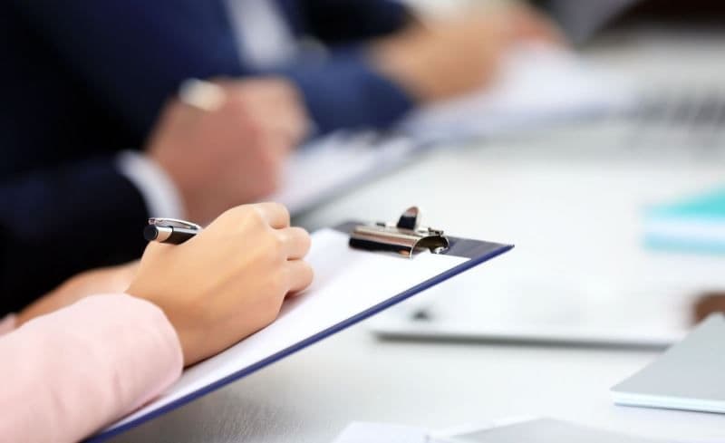 Document obligatoriu de astăzi, 1 februarie. Profesorii trebuie să completeze declarația