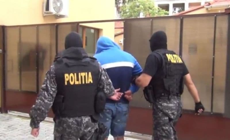 Bărbat reținut pentru încălcarea ordinului de protecție