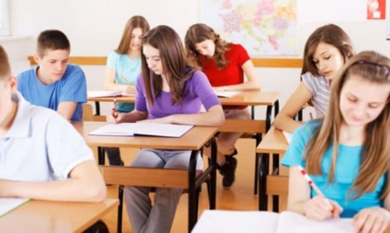 Înscriere la liceu, FĂRĂ Evaluare Națională din anul școlar 2024-2025! Ce elevi ar putea scăpa de examen