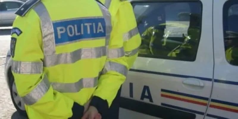Zeci de elevi chiulangii identificați de polițiștii de la Biroul de Siguranță Școlară de Ziua Îndrăgostiților
