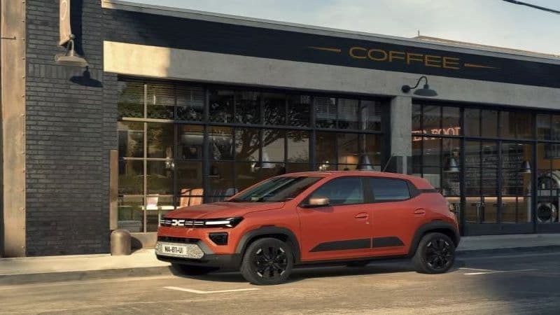 Facelift și multiple îmbunătățiri pentru cea mai vândută mașină electrică din România