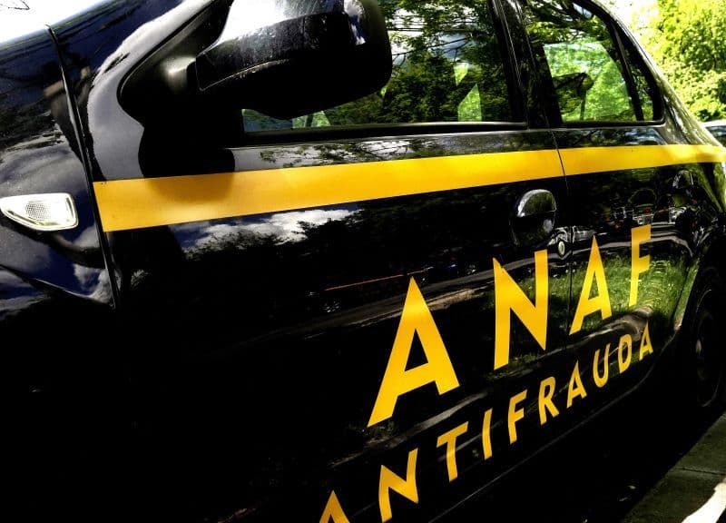 Inspectorii antifraudă, din cadrul ANAF, ar putea militarizați, urmând să poarte armă