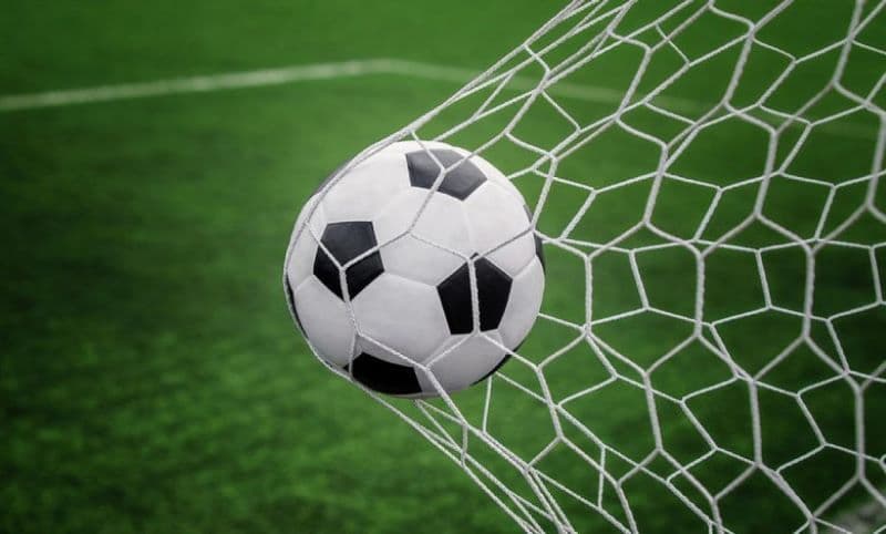 Liga I, etapa a XXIX-a. Fierbe Oltenia! Universitatea Craiova – Rapid este duelul etapei
