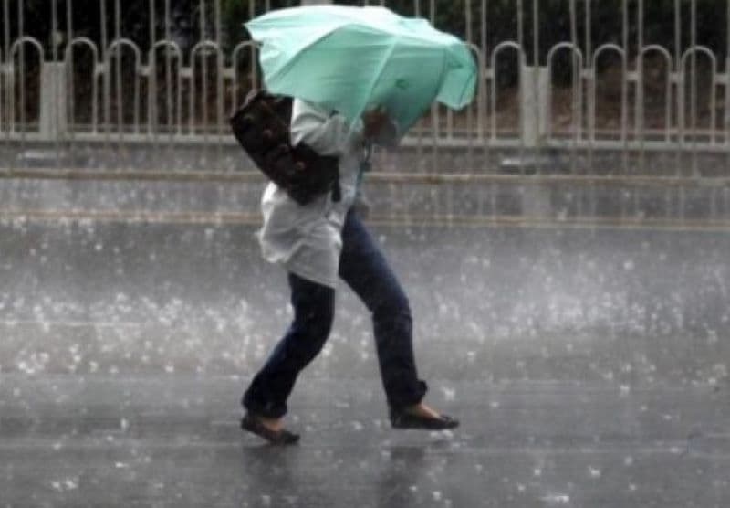 Meteorologii au emis o informare meteo de precipitații moderate și intensificări ale vântului