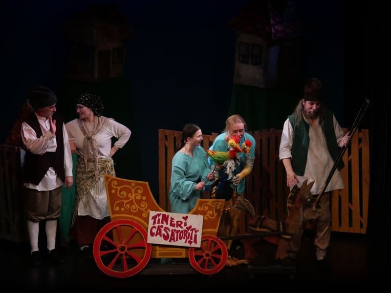 Programul „Povestiri din copilărie” continuă la Teatrul „Vasilache”. În această săptămână - Punguța cu doi bani
