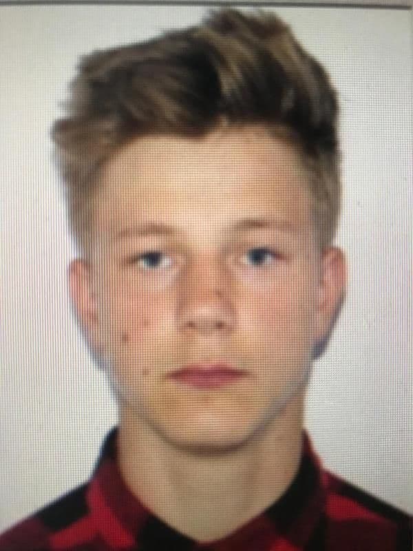 Tânăr din Copălău plecat în Germania, dat dispărut de poliție după ce nu și-a mai contactat familia 