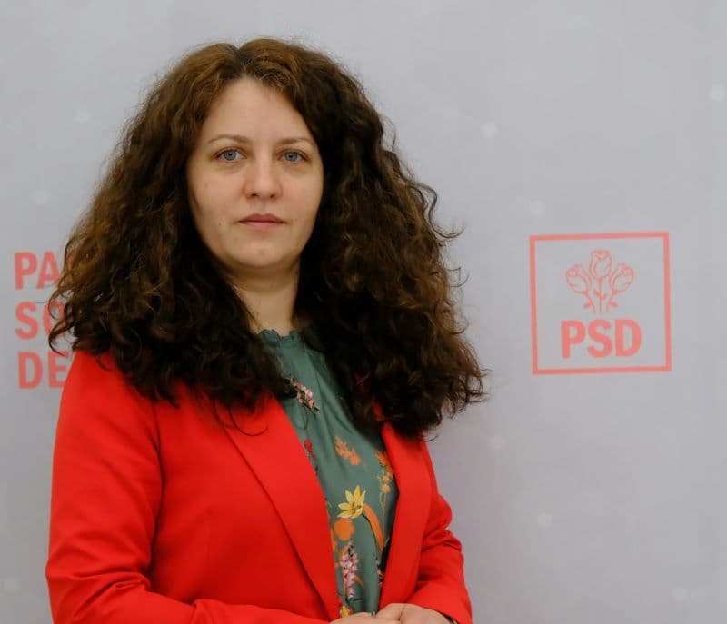 Alexandra Huțu: „Unitățile de cult și cele din sistemul de asistență socială pot depune proiecte pentru instalarea de panouri fotovoltaice”