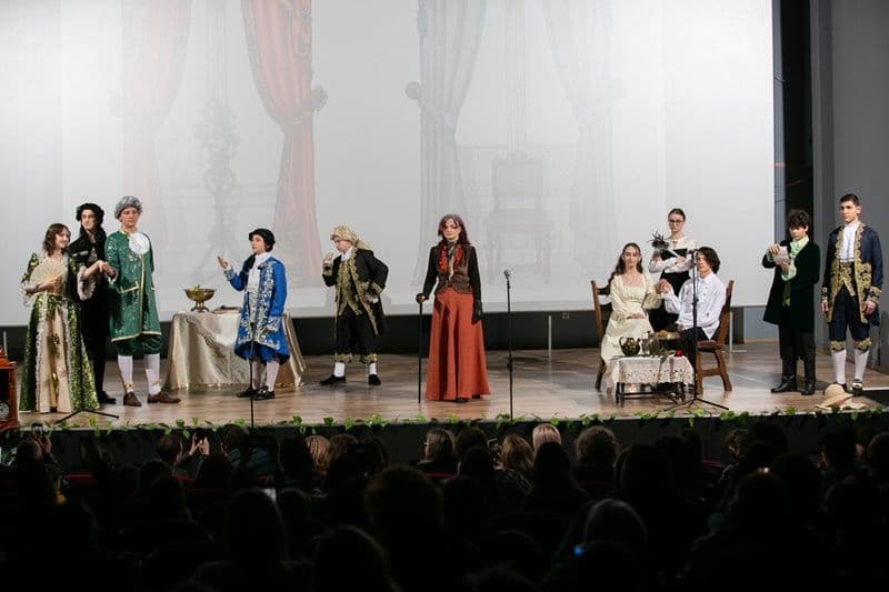 Ziua Mondială a Teatrului marcată de Clubul Copiilor Dorohoi - FOTO