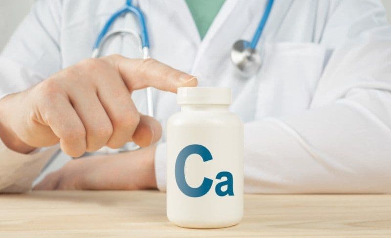 Cum prevenim și combatem lipsa de calciu