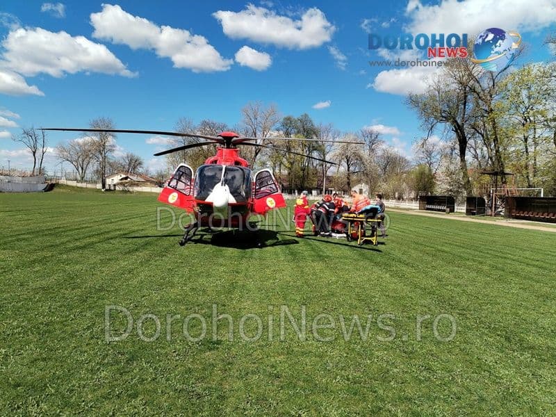 Bărbat în stare gravă preluat de urgență de elicopterul SMURD de la Dorohoi - FOTO