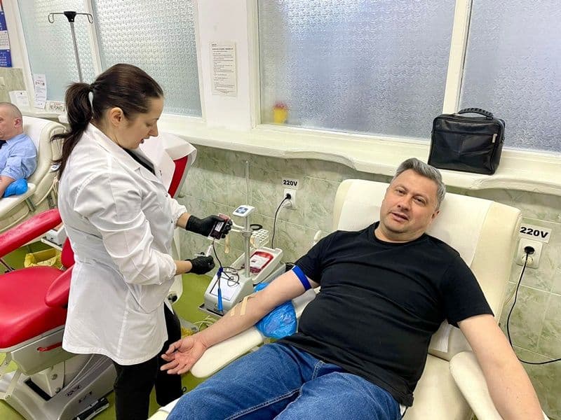 Uneori propria viață stă în mâinile celor din jur sau într-o picătură de sânge - FOTO