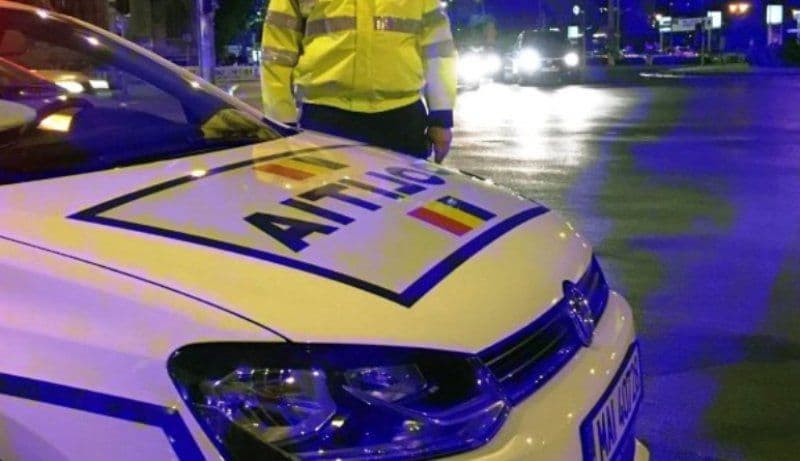 Acținea BLOCADA la Săveni. Polițiștii au dat 22 de amenzi într-o singură noapte