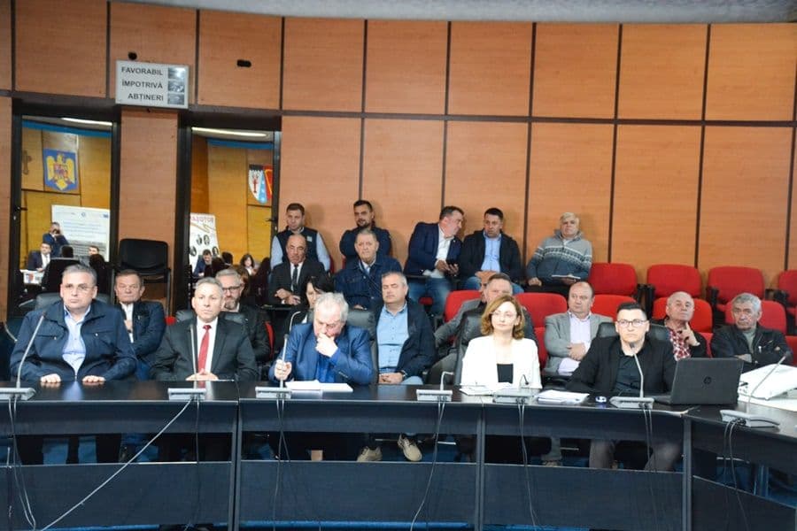 Ședințe de instruire a primarilor și secretarilor organizate de Instituția Prefectului - FOTO