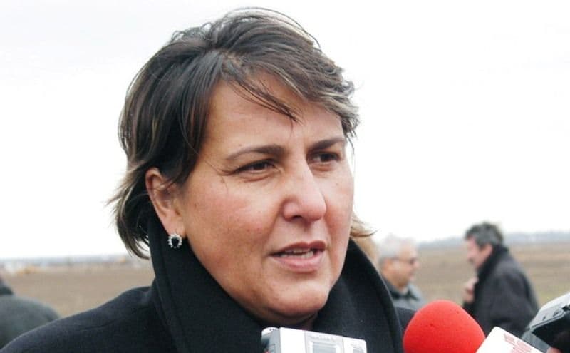 Un fost director al CNADNR vrea să fie primar în comuna Broscăuți. „Cât a fost şefă la București nu a făcut nimic pentru Botoșani”